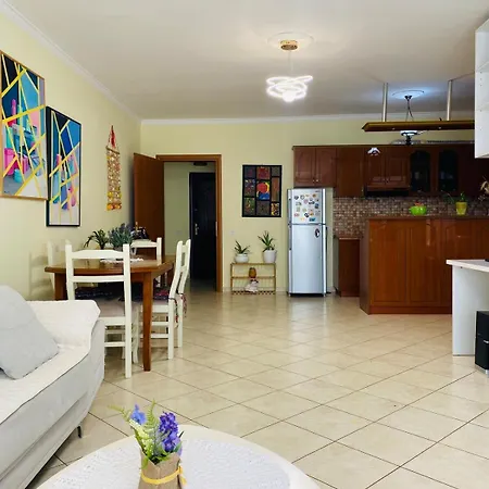 Biancas House Appartement