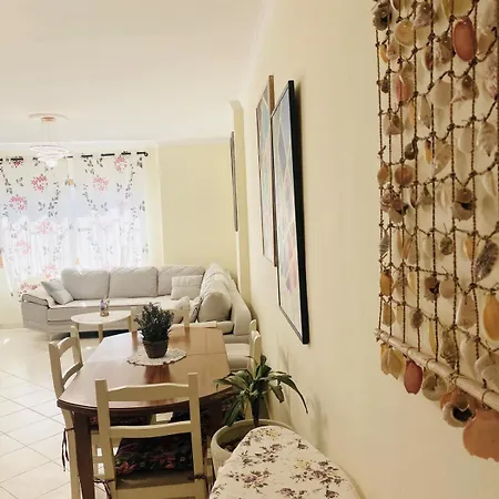 Biancas House Appartement