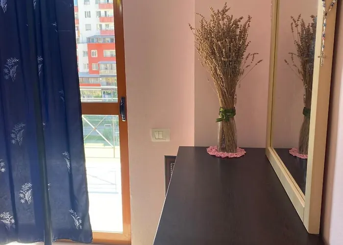 Biancas House * Лежа